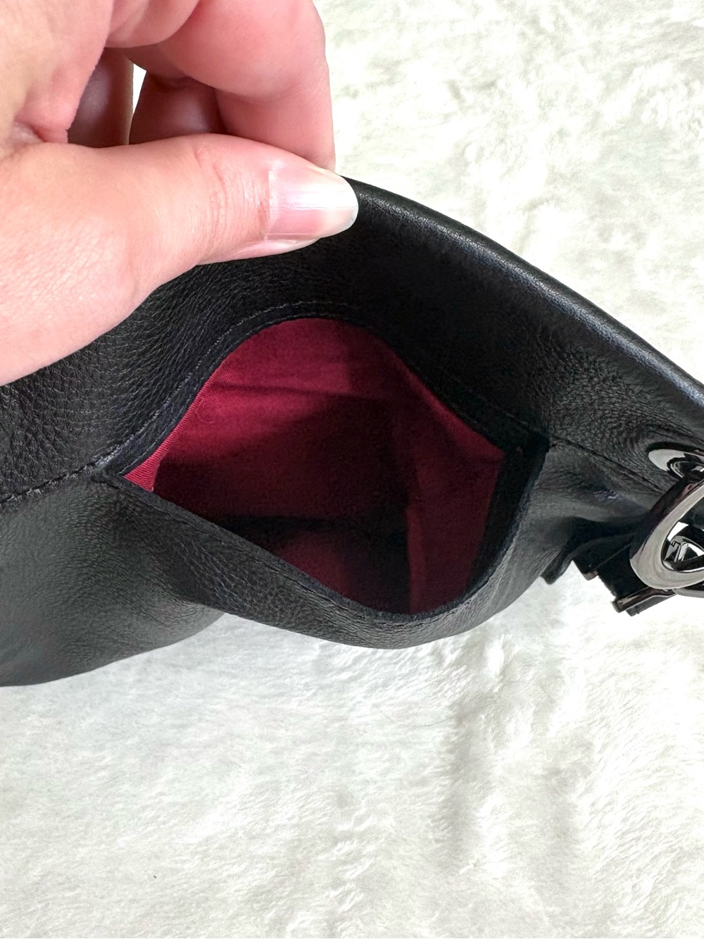 New Hammitt Tony Medium Black Pebbled Leather Crossbody with Gunmetal Accents - Picture 6 of 6